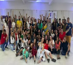 Toda a turma reunida no final do evento