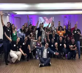 Toda a turma reunida no final do evento